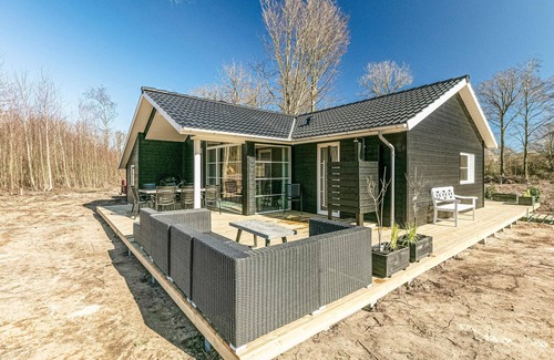 Hasle House | 3 bedroom awesome home in Hasle