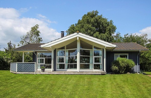 Marup House | 3 bedroom awesome home in Samsø