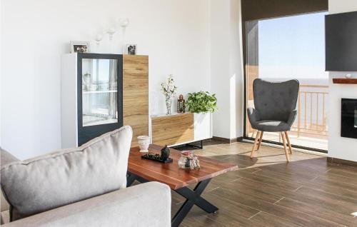 Los Arenales del Sol Apartment | 3 Bedroom Beautiful Apartment In Elche