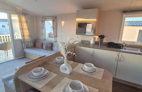 Morecambe Apartment | 3 Bedroom Caravan in Heysham