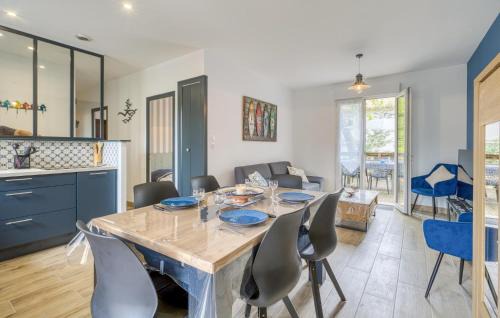 Ronce-les-Bains House | 3 Bedroom Cozy Home In La Tremblade