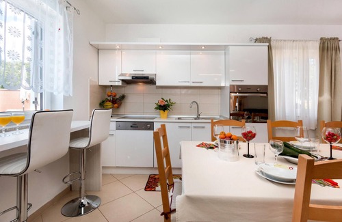 Loborika House | 3 bedroom cozy home in Loborika