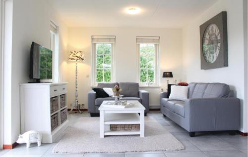 Wemeldinge House | 3 Bedroom Cozy Home In Wemeldinge