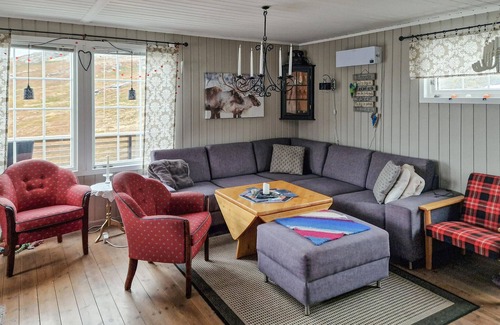 Masy House | 3 bedroom cozy home in Snefjord