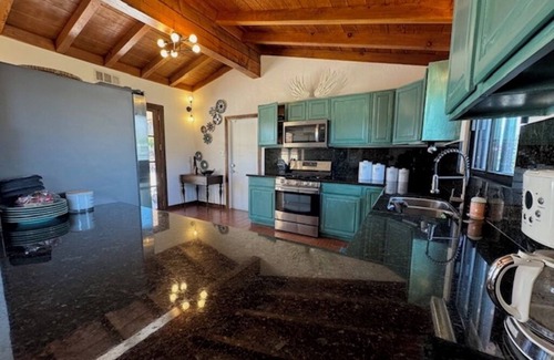 Racquet Club South House | 3-Bedroom Home in Sunny Palm Springs with Heated Pool, Hot Tub, AC, and WiFi