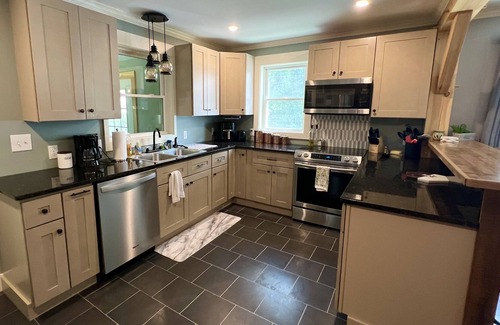 Brattleboro House | 3 Bedroom Home on the Whetstone Brook