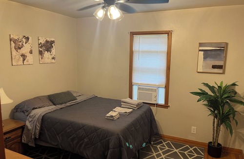 Niles House | 3 bedroom home