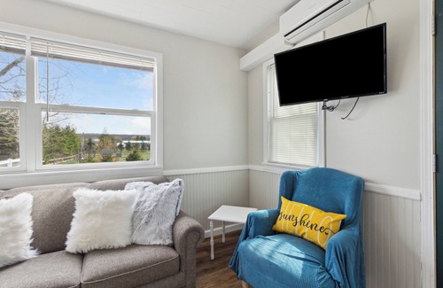 Arcadia House | 3 Bedroom House/Arcadia Resort/BBQ/HOT TUB/SAUNA