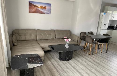Loughborough Apartment | 3 Bedroom House in Loughborough