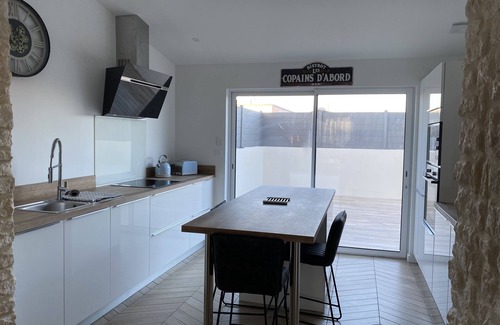 Aytre House | 3 bedroom house near downtown La Rochelle