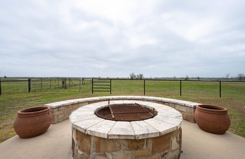 Bryan House | 3 Bedroom House w/Outdoor Entertainment Area & Horse Accommodations