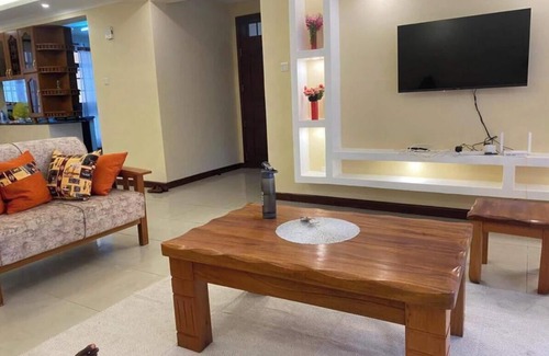 Thompson Estate Apartment | 3 Bedroom In Riara RH67