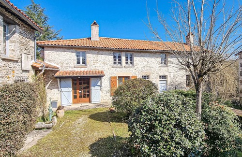 Taize-Aizie House | 3 bedroom nice home in Taizé-Aizie