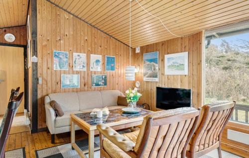 Lonstrup House | 3 Bedroom Nice Home In Hjørring