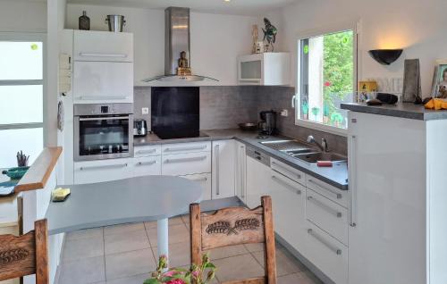 Plouha House | 3 Bedroom Nice Home In Plouha
