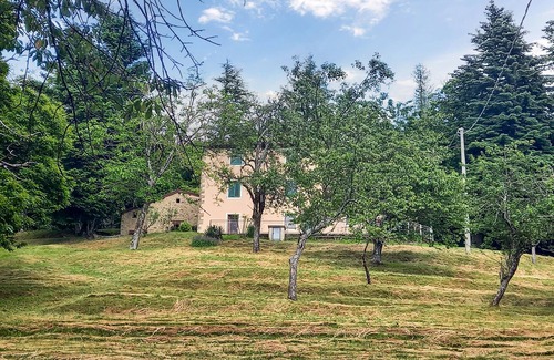 Barga House | 3 bedroom pet friendly home in Barga