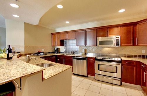 Destin Resort | 3 Bedroom Plus, Bay View, on Destin Beach. Wyndham Emerald Grande!
