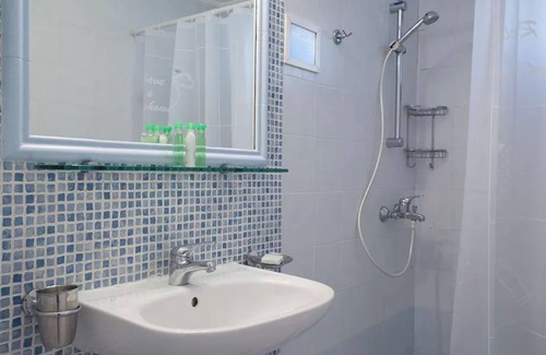 Ieromonachos Hotel | 3 Bedroom Pool Suite Sea View