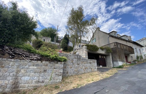Saint-Urcize House | 3 Bedroom Private vacation home in Saint-Urcize