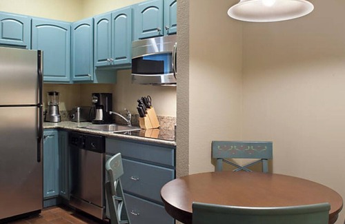 Boyne Falls Resort | 3-bedroom resort in fantastic Boyne Falls with WiFi, fitness room, AC