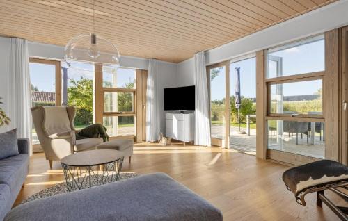 Karrebksminde House | 3 Bedroom Stunning Home In Karrebæksminde
