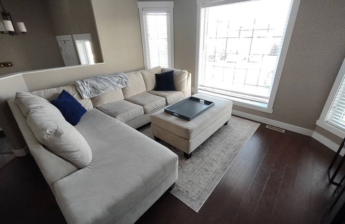 Grande Prairie House | 3 Bedroom Upstairs Suite - Fully Stocked, Clean and Pet-Friendly