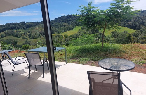 Baru Villa | 3-bedroom villa Platanillo, Wifi, AC, at river, magnificent view on forests.
