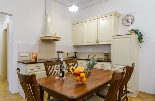 Petrska ctvrt Apartment | 3-bedrooms apartment in center of Prague