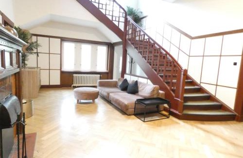 Charlottenburg-Wilmersdorf House | 3 Bett Zimmer in Villa mit Gemeinschaftsbad