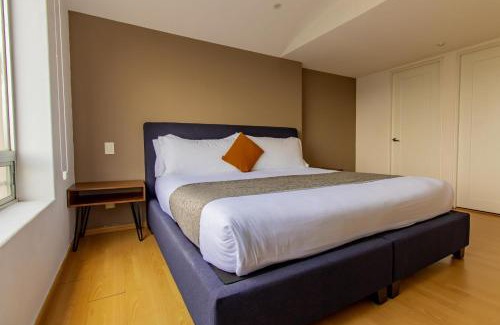 El Yaqui House | 3 BR Premium Apartment
