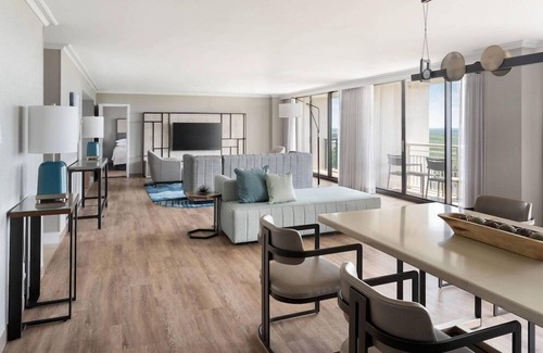 Florida Central Atlantic Coast Hotel | 3 Connecting Suites at a 4⭐️ Hotel