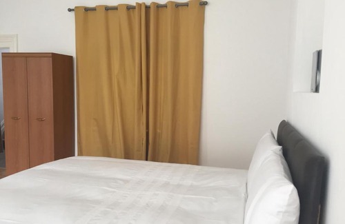 Pontcanna House | 3 Luxury En-suite Bedrooms