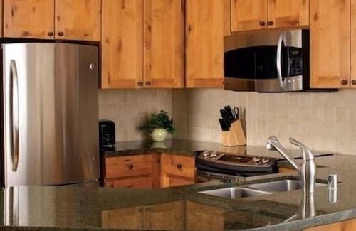 South Lake Tahoe Resort | 3 Marriot's Timber Lodge, Tahoe, Ski!