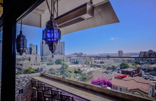 Little Italy Hotel | 3 Modern King Suites Near Harbor Views, Cruise Terminal, Zoo and Balboa Park