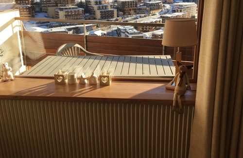 Orcieres-Merlette Apartment | 3 p. renovated, Elegance and comfort, on the 8th and last floor at 50 m. tracks