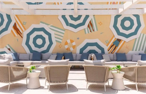 Singer Island Hotel | 3 Seaside Units! Outdoor Pool, Beach Access, Pet-friendly Property!