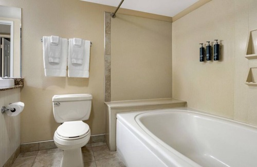 Canyon Corridor Resort | 3 Units | Breathtaking View With Balcony and Full Kitchen | Close to Aerial Tram