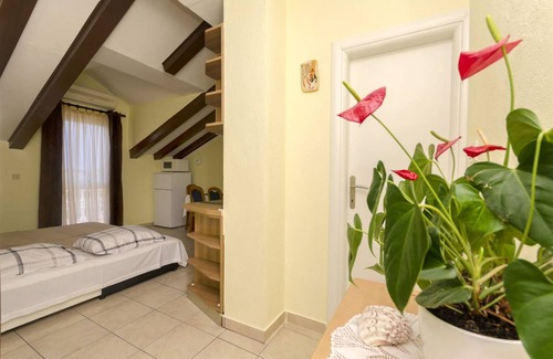 Srima Apartment | 30 m² Apartment ∙ 1 bedroom ∙ 4 guests