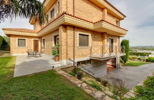 Cabrerizos Bed & Breakfast | 30 m² Bed and breakfast ∙ 3 guests