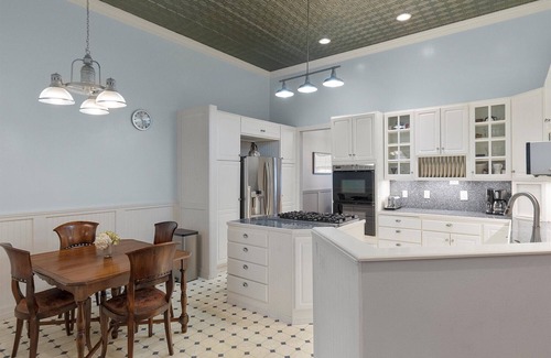 Long Beach House | 30 NIGHT MINIMUM, WOW Views, Glamorous (WillapaBay)