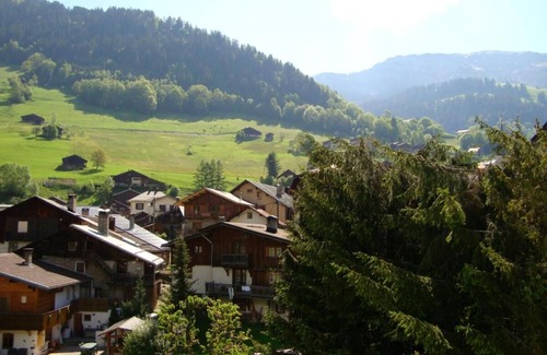 Areches Apartment | 300m from ski slopes, 2nd floor, parking, tv, 44m², Arêches-Beaufort