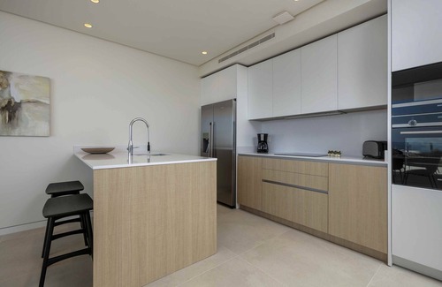 Ojen Apartment | 3060 Modern Escape with Ocean View Palo Alto