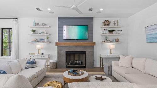 Gulfview Heights House | 30A Good Vibes by AvantStay Private Pool Bikes Beach Access