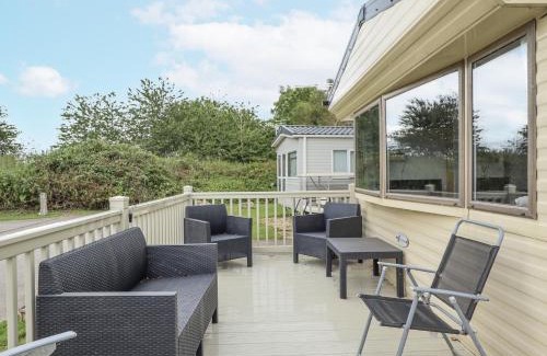 Tattershall House | 31 Castle View