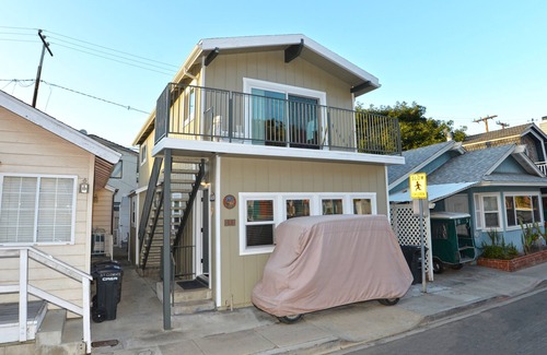 Avalon House | 315CE: 3B 2B CART, WIFI, BBQ