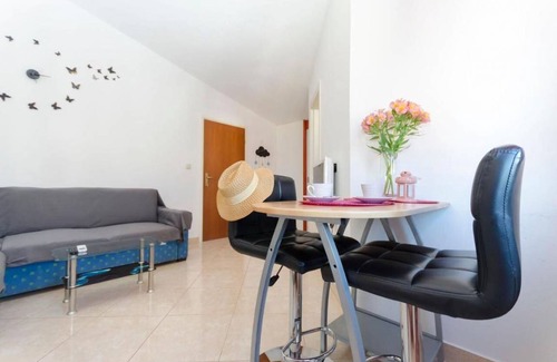 Vodice Apartment | 32 m² Apartment ∙ 1 bedroom ∙ 3 guests