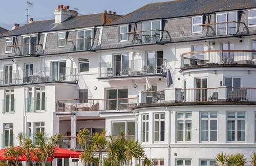 Salcombe Cottage | 32 THE SALCOMBE, country holiday cottage, with pool in Salcombe