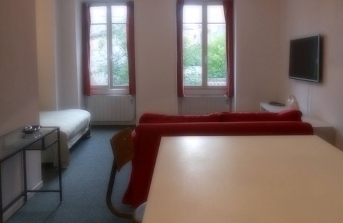 Centre Ville Apartment | 33 M2 near Place St Jean