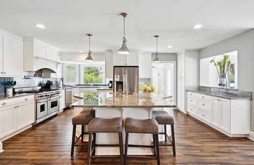 Isle of Palms House | 3302 Palm- OCEAN FRONT, POOL, ELEVATOR, FIRE PIT, PUTTING GREEN ⛳️