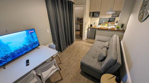 Pocitos Apartment | 3354 Home - A solo pasos de la Playa y del Montevideo Shopping